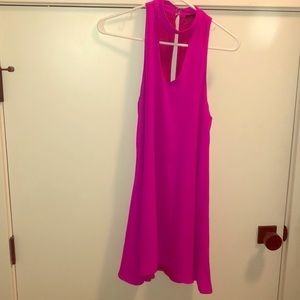 hot pink dress only worn 1x— small